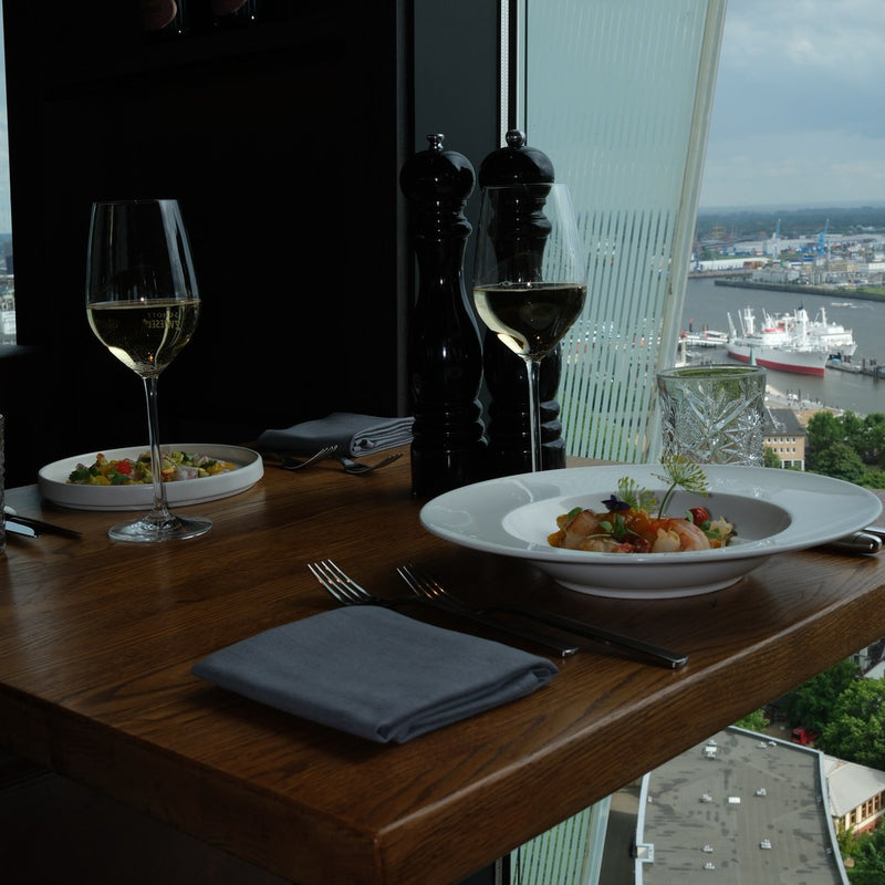 clouds – Heaven’s Bar & Kitchen Hamburg